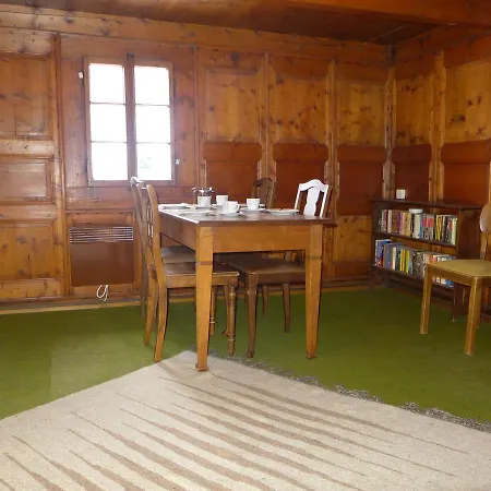 Chalet Le Crosis * Martigny