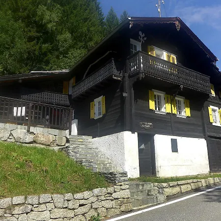 Dom wakacyjny Chalet Le Crosis *
