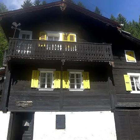 Chalet Le Crosis Dom wakacyjny Martigny